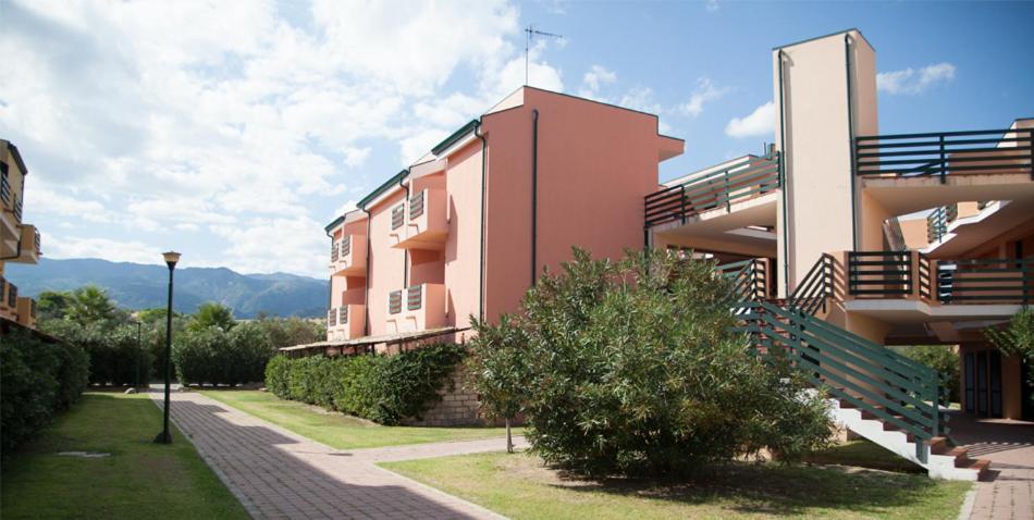 Villaggio Santandrea Resort Sant'Andrea Apostolo dello Ionio Buitenkant foto